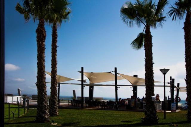 Infinity Luxury Sea View Apartment With Private Garden Arenales del Sol Exterior foto